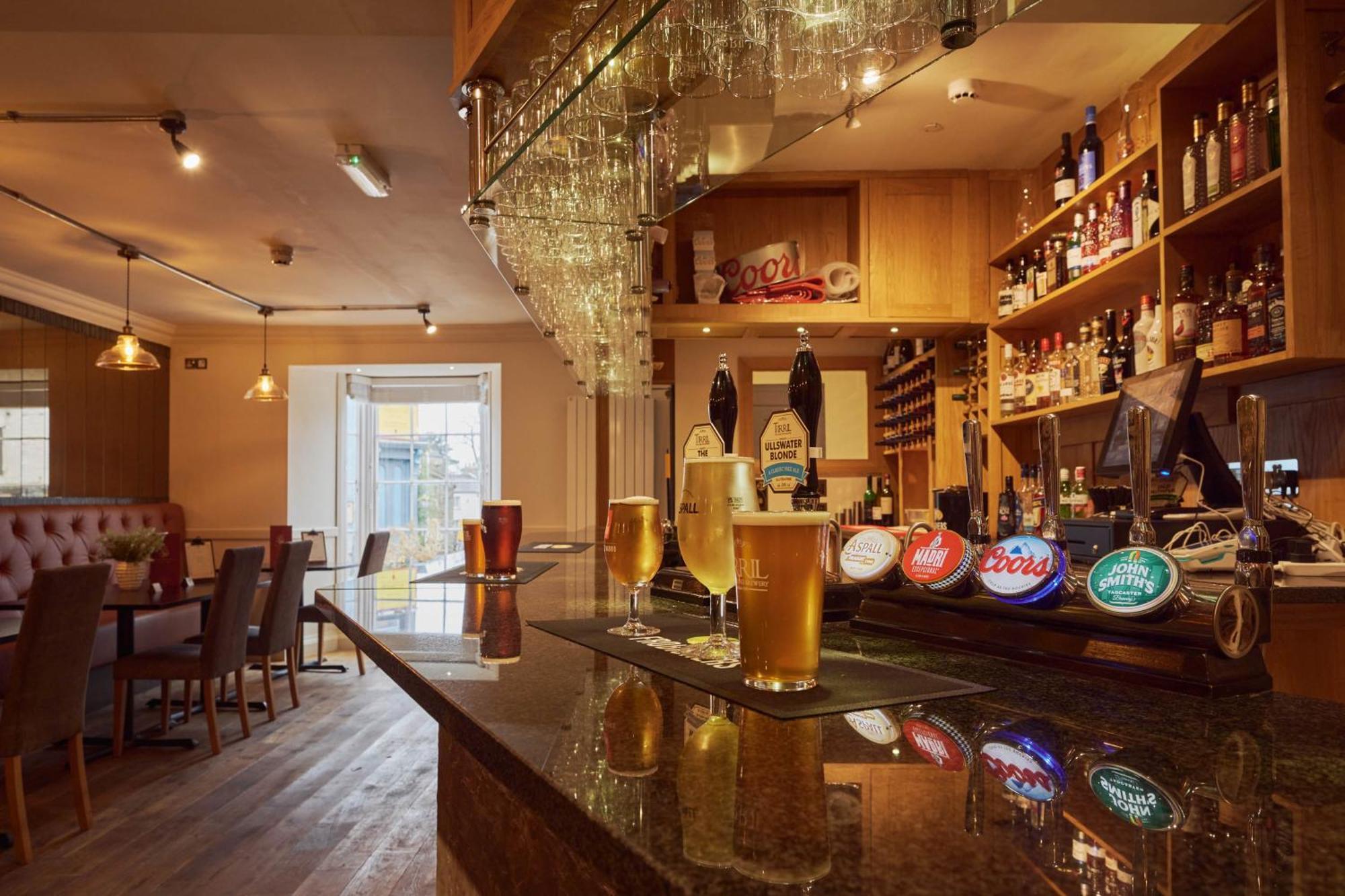 Wilding Hotel Brough  Екстер'єр фото